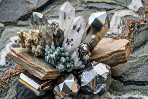 集团产业